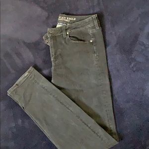 Acid washed black skinny jeans